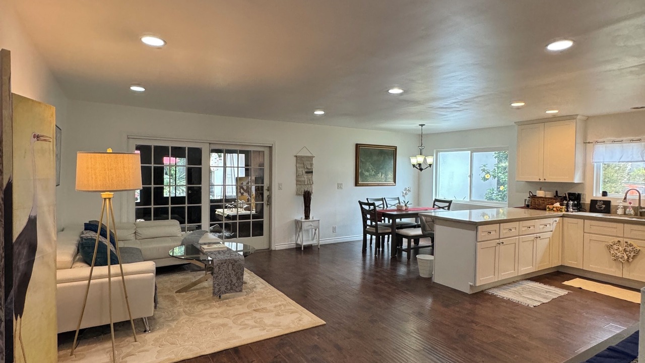 Photo of Livingroom in North Arroyo