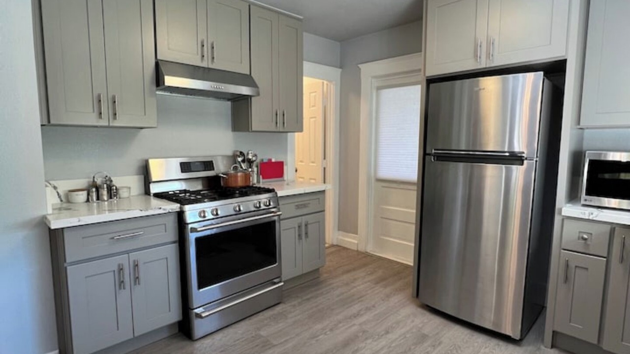 Photo of Kitchen in Mid Central