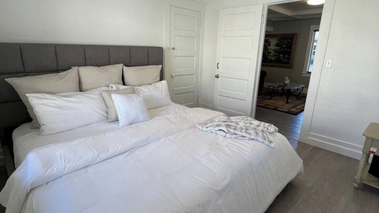 Photo of Bedroom in Mid Central