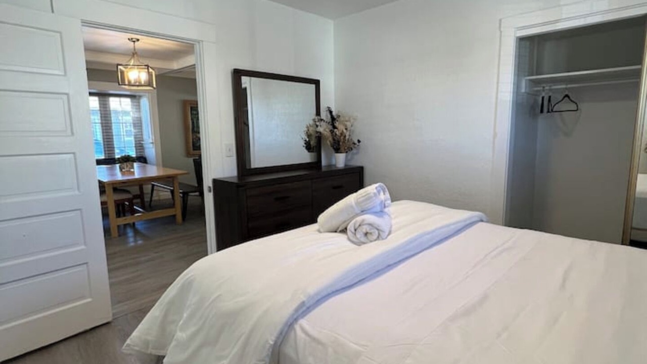 Photo of Bedroom in Mid Central