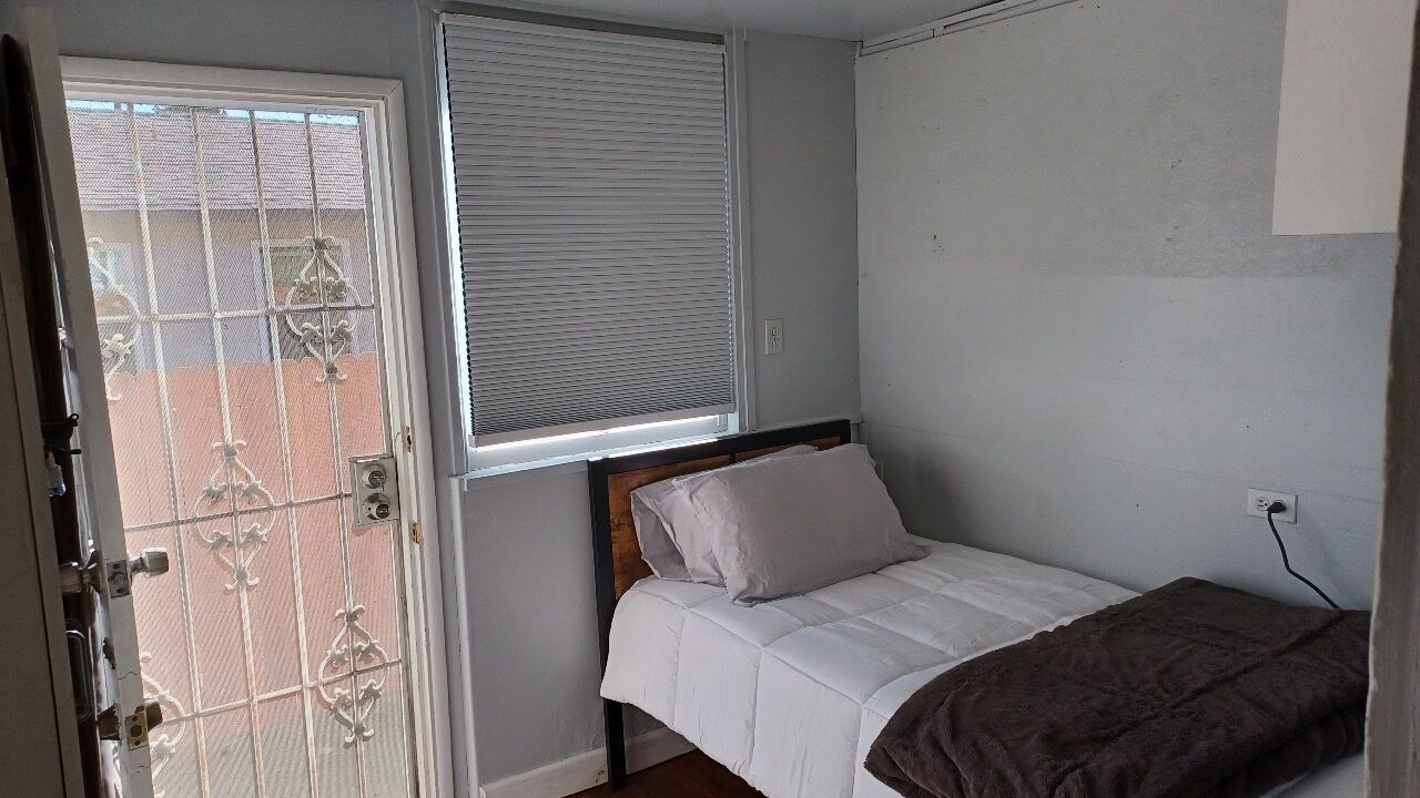 Photo of Bedroom in Mid Central