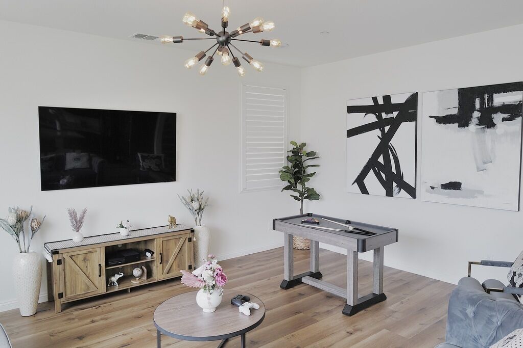Photo of Livingroom in Ontario