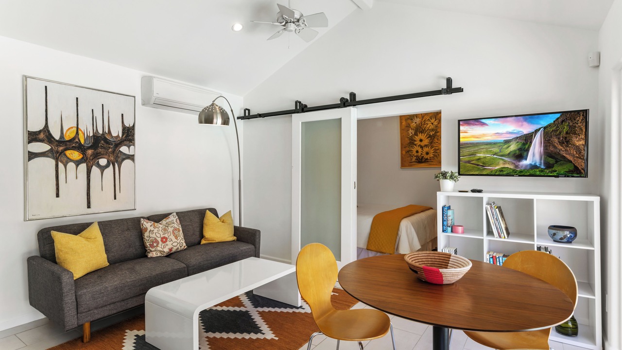 Photo of Livingroom in Cathedral City Cove