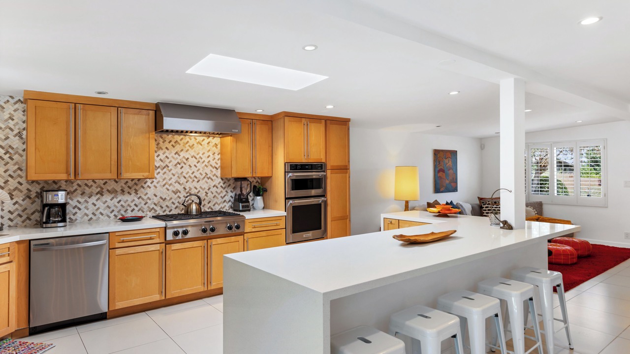 Photo of Kitchen in Cathedral City Cove