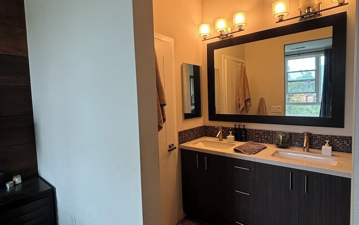 Photo of Bathroom in Atwater Village