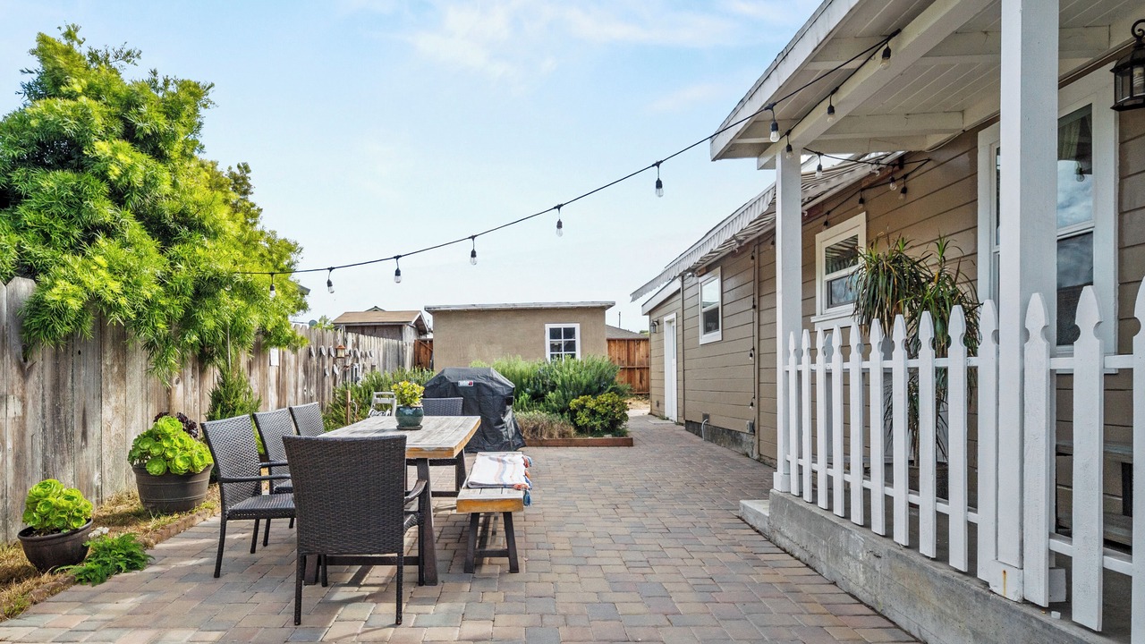 Photo of Patio Balcony in Seaside
