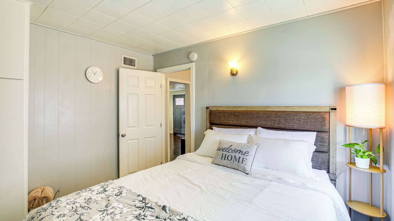 Photo of Bedroom in Belmont Heights