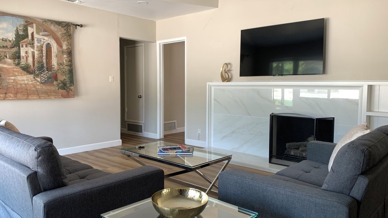 Photo of Livingroom in Glendora