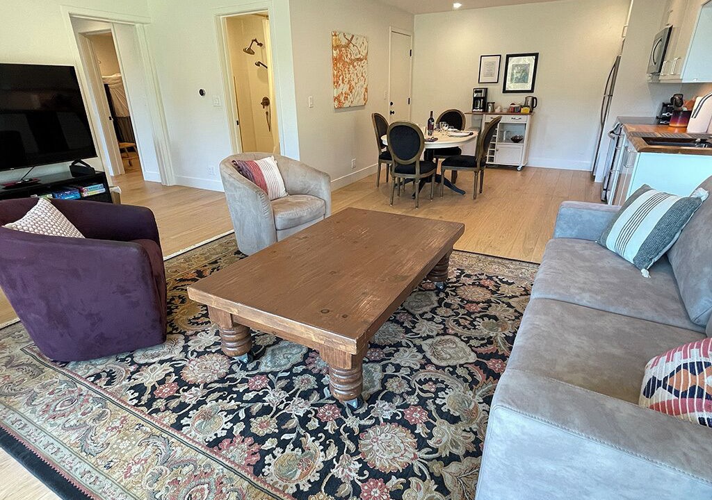 Photo of Livingroom in Agoura Hills