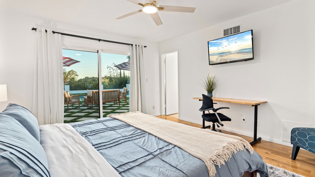 Photo of Bedroom in Topanga