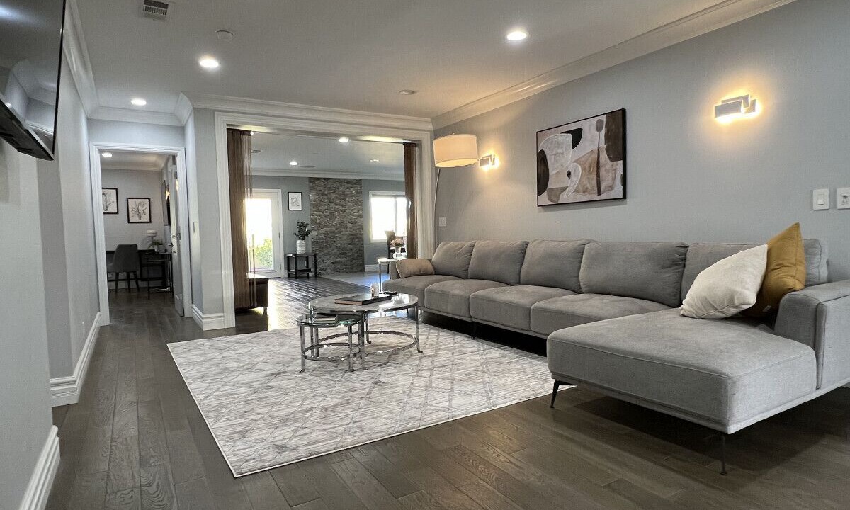 Photo of Livingroom in Madrona