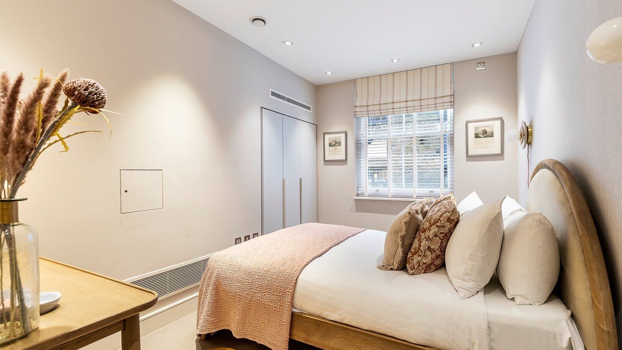 Photo of Bedroom in South Bank