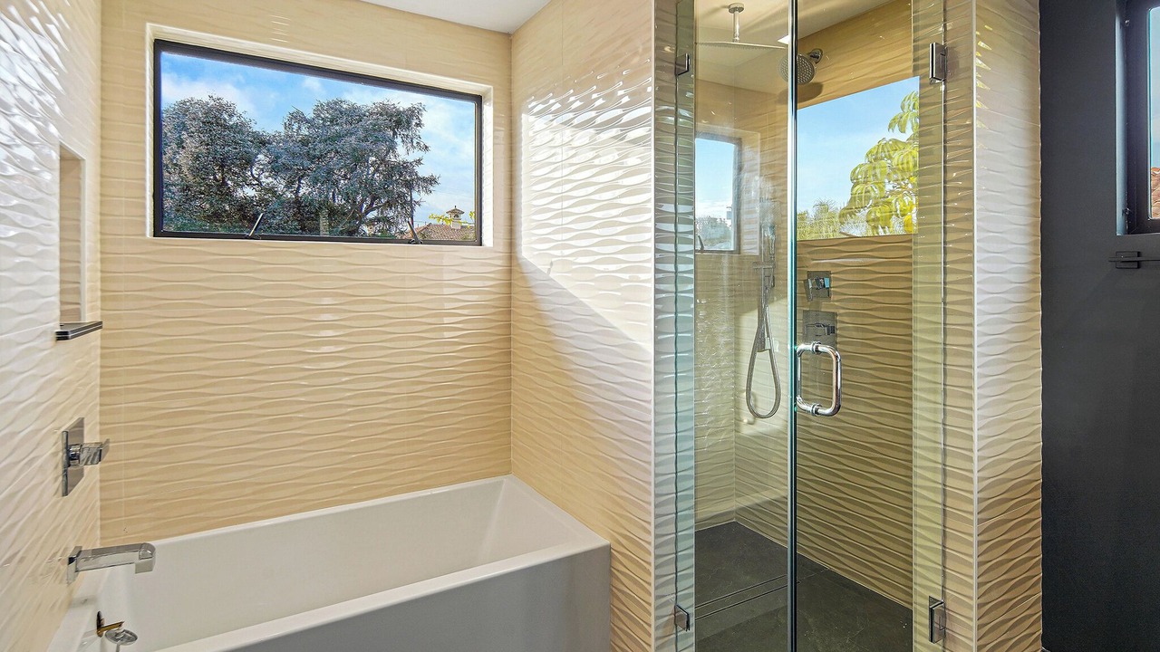 Photo of Bathroom in Encino