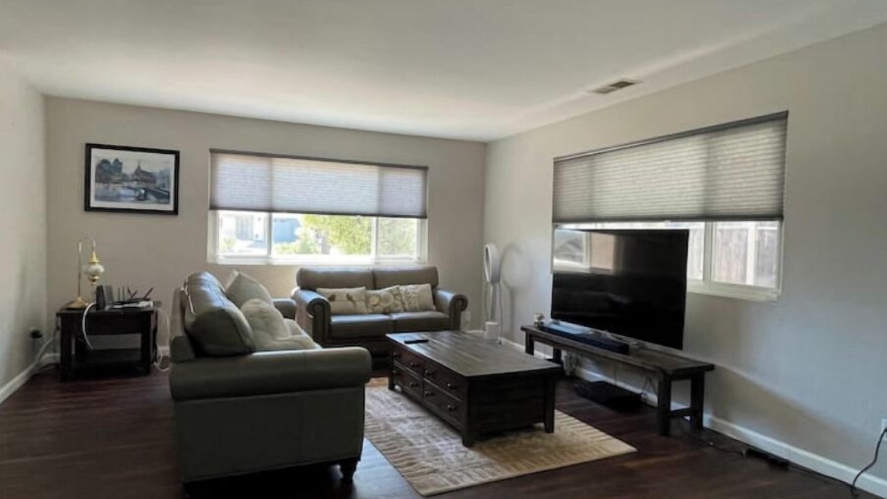 Photo of Livingroom in Winter Gardens