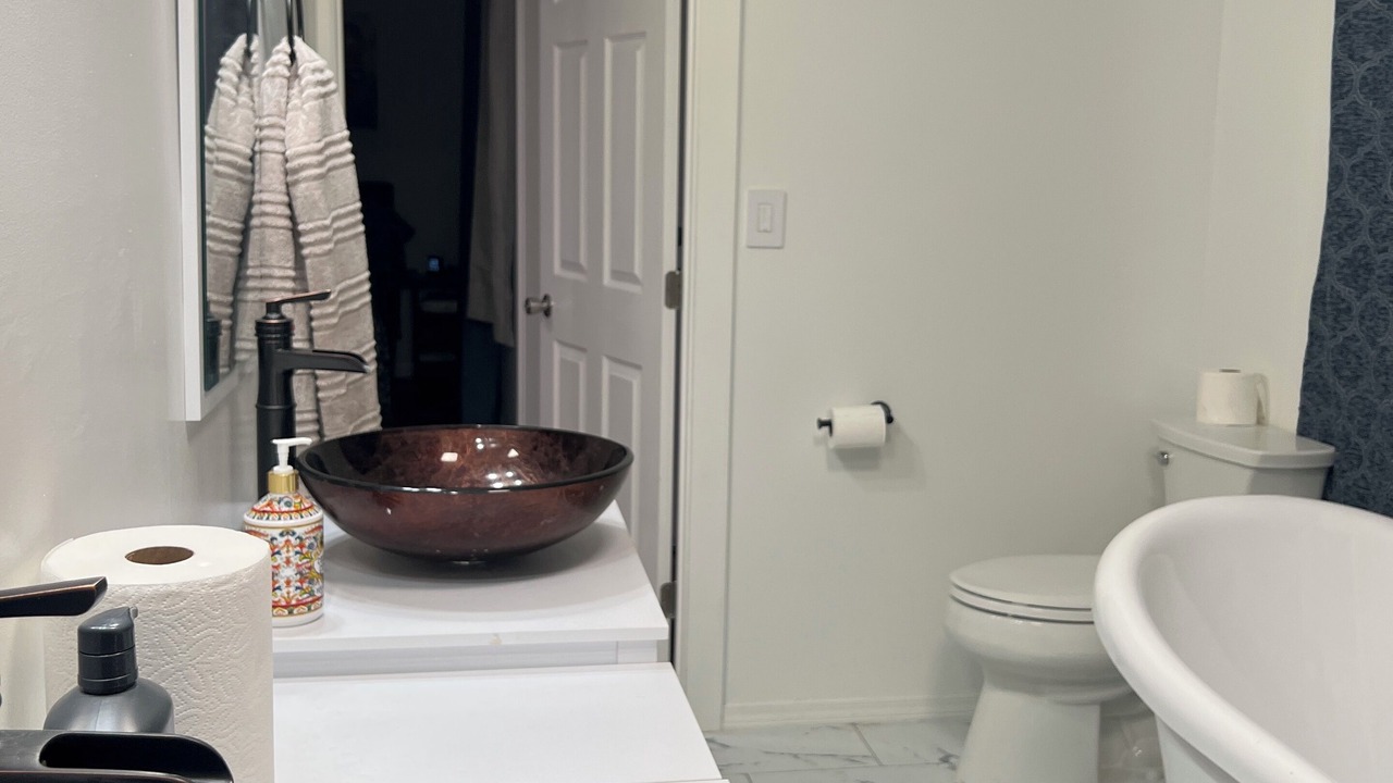 Photo of Bathroom in Newhall
