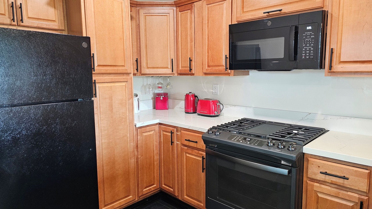 Photo of Kitchen in Sunland-Tujunga