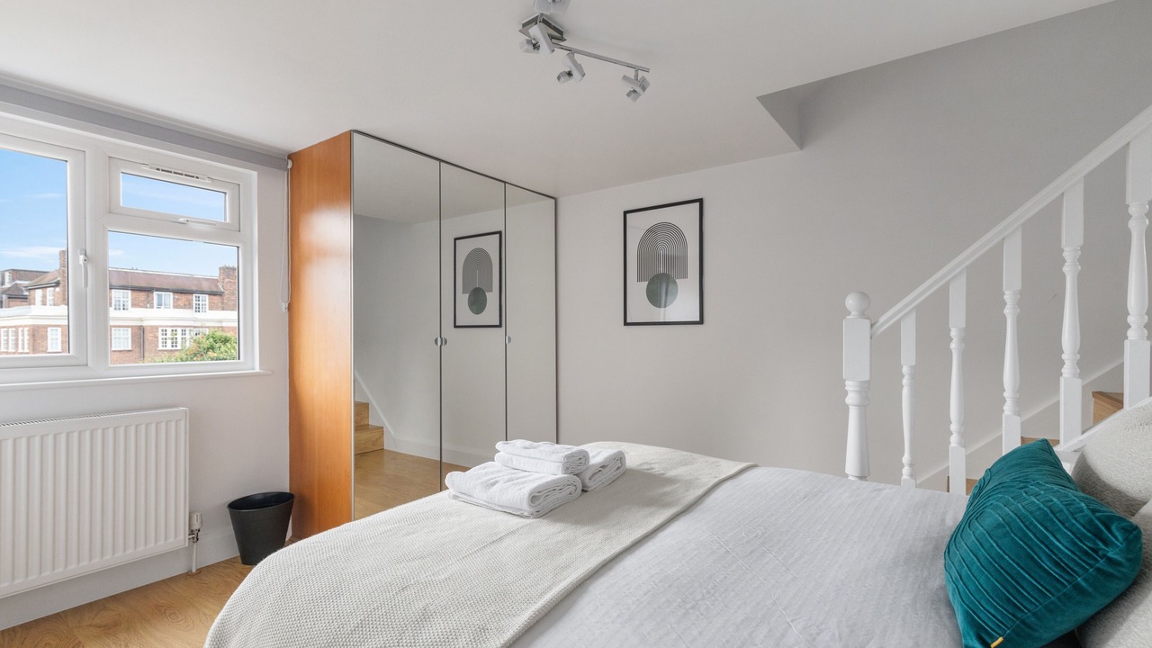 Photo of Bedroom in Golders Green