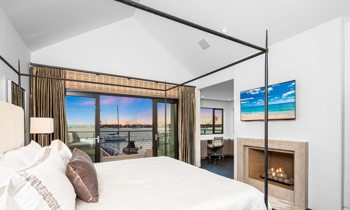 Photo of Bedroom in Balboa Island