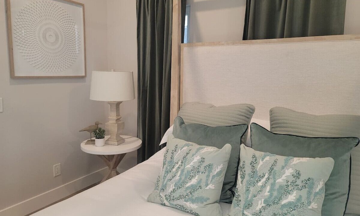 Photo of Bedroom in Point Loma