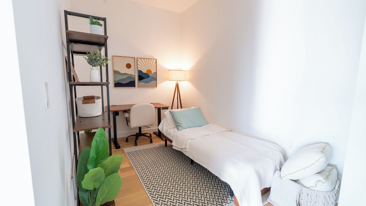 Photo of Bedroom in Glendale