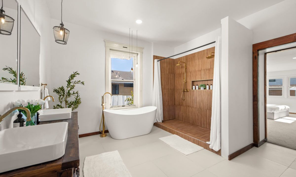 Photo of Bathroom in Lompoc