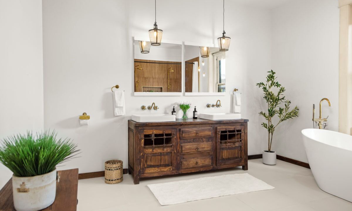 Photo of Bathroom in Lompoc