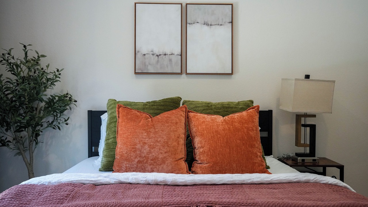 Photo of Bedroom in Crescenta Highlands