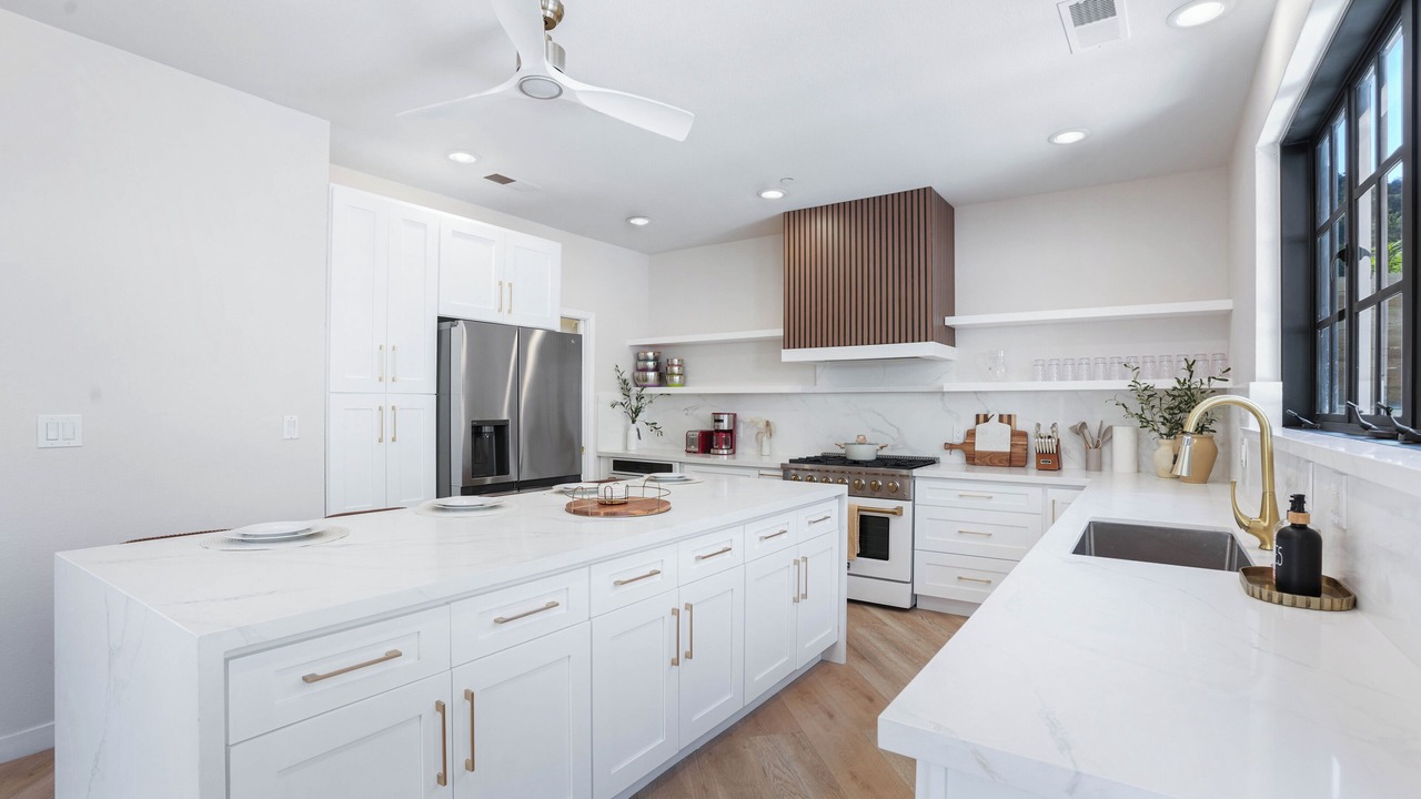 Photo of Kitchen in Crescenta Highlands