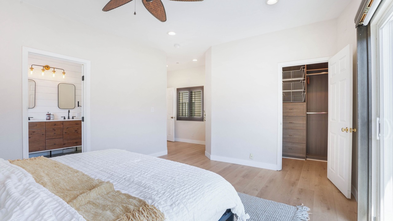 Photo of Bedroom in Crescenta Highlands