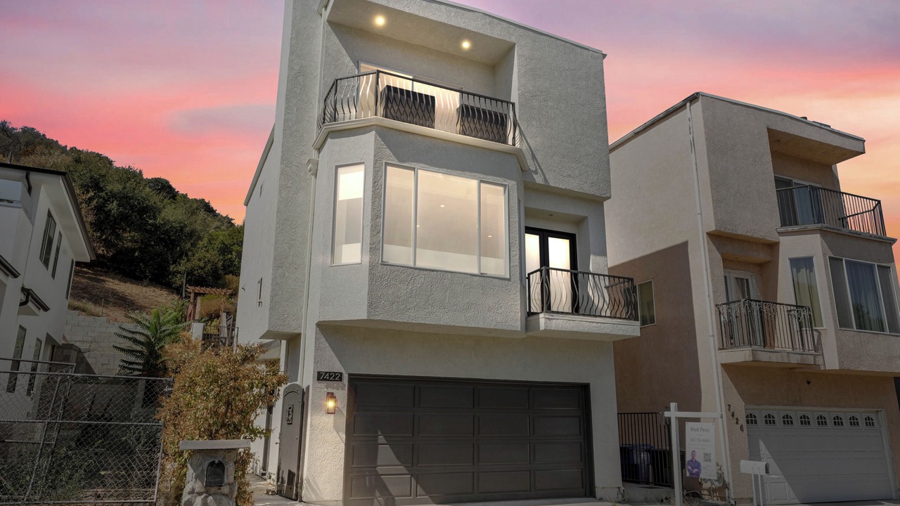 Photo of Outdoor in Crescenta Highlands
