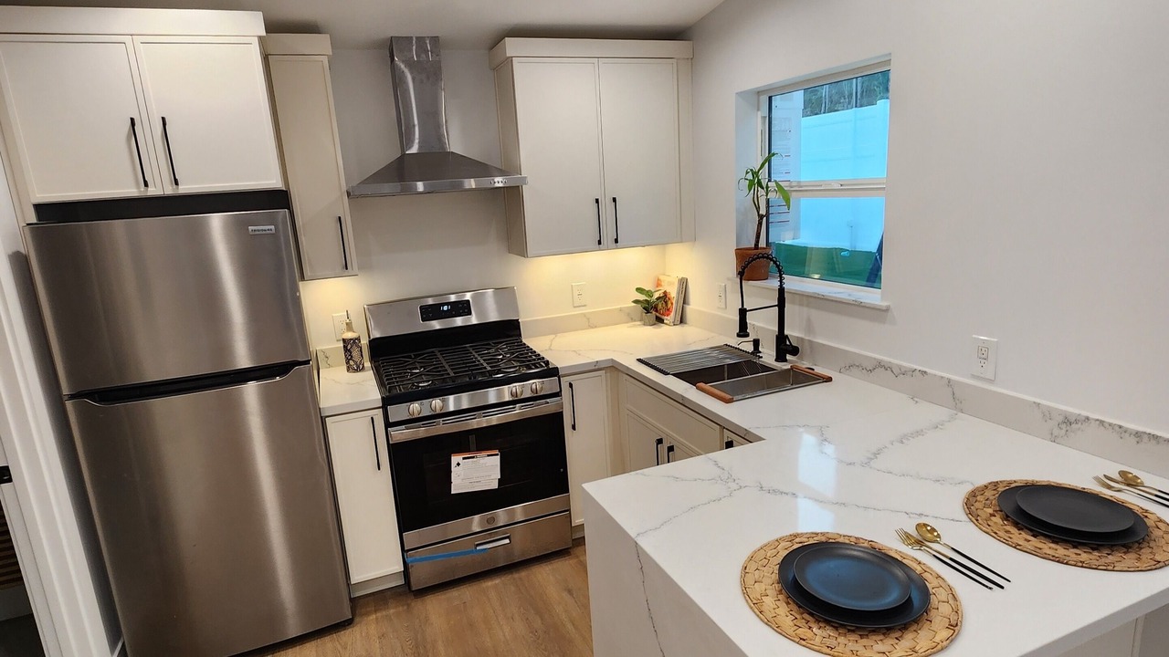 Photo of Kitchen in Woodland Hills