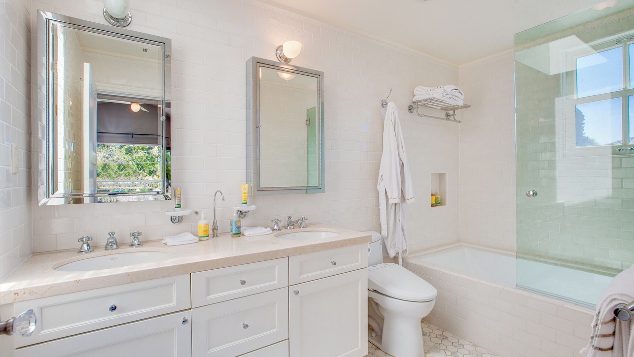 Photo of Bathroom in Tri-West