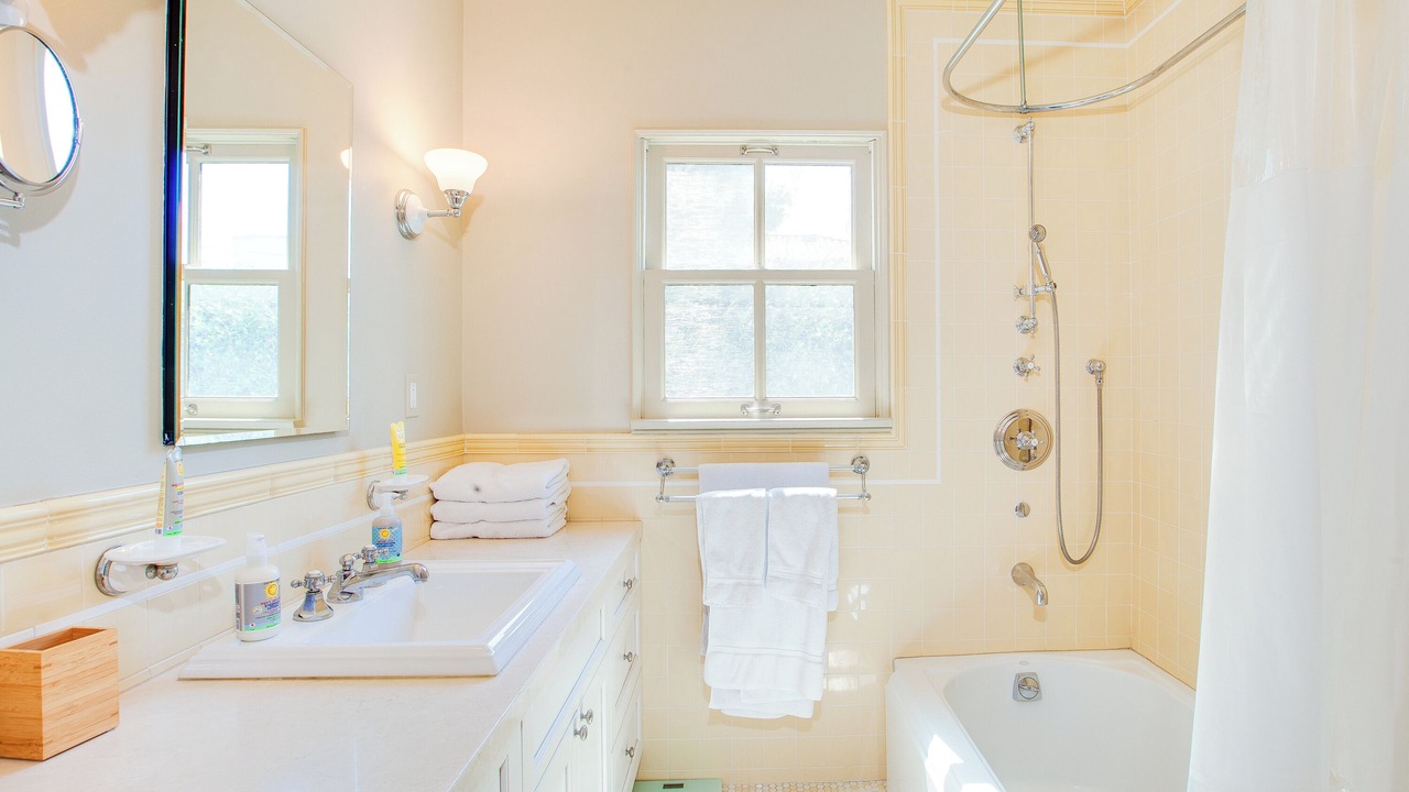 Photo of Bathroom in Tri-West