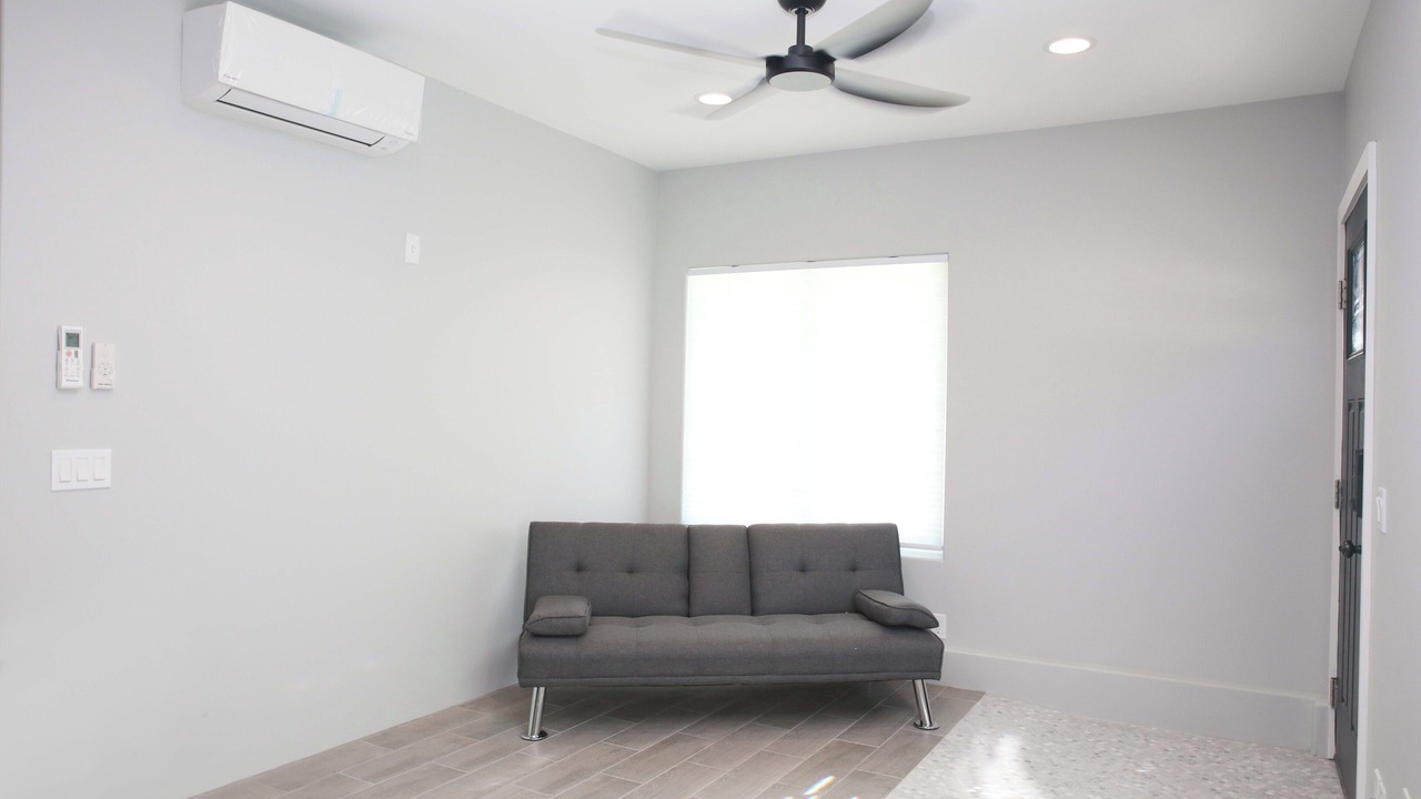 Photo of Livingroom in Canyon Country