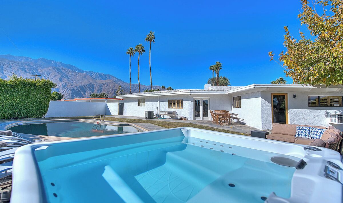 Photo of Patio Balcony in Sunrise Vista Chino