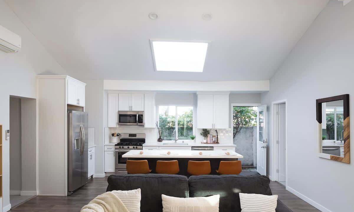 Photo of Livingroom in Clairemont Mesa