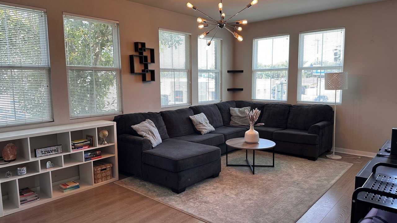 Photo of Livingroom in Southwest Anaheim