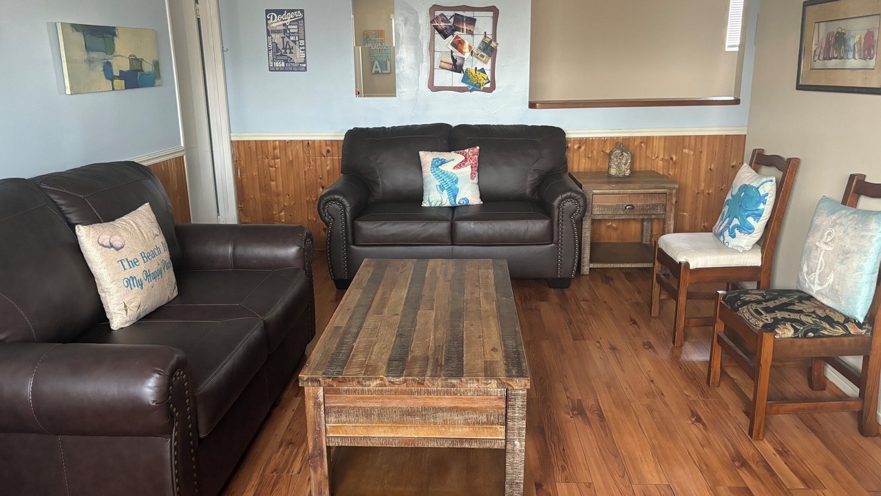 Photo of Livingroom in Cypress
