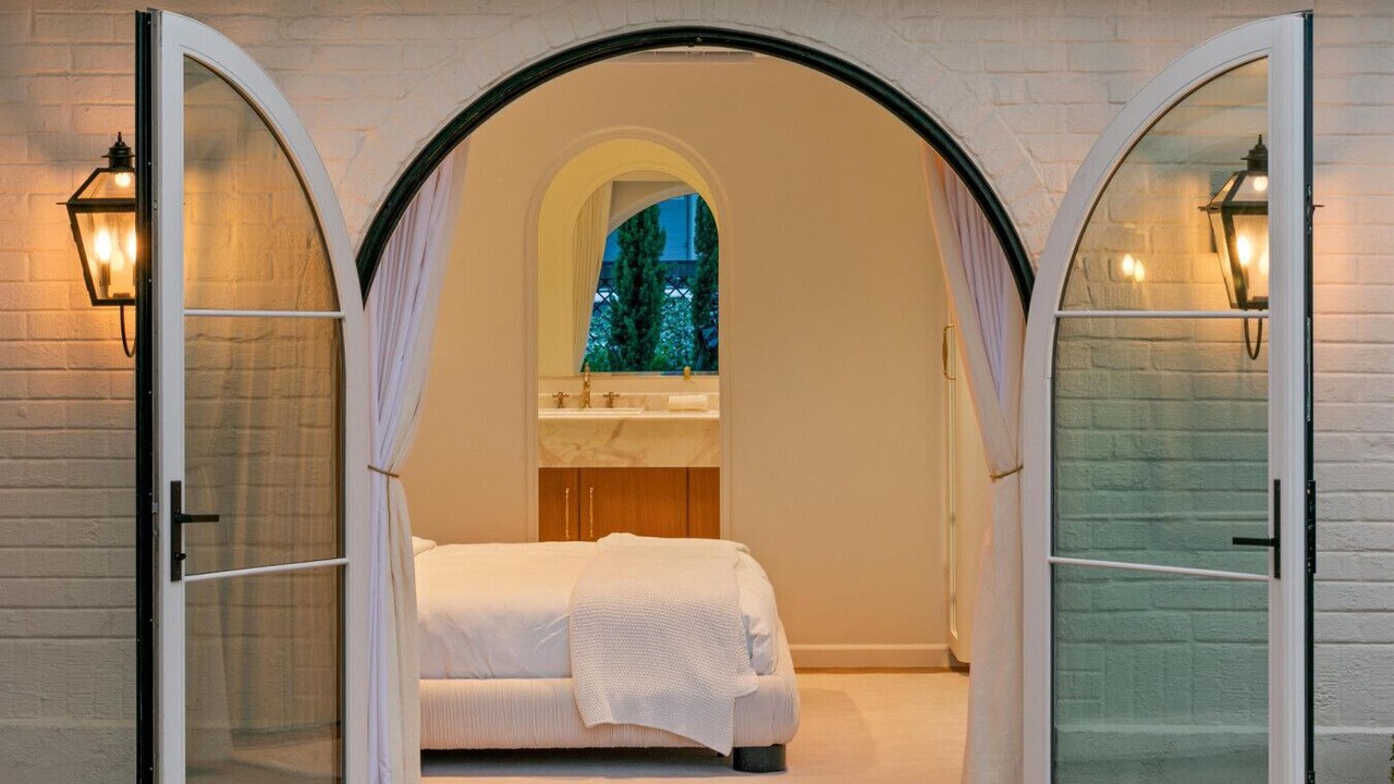 Photo of Bedroom in Olde Solana Beach