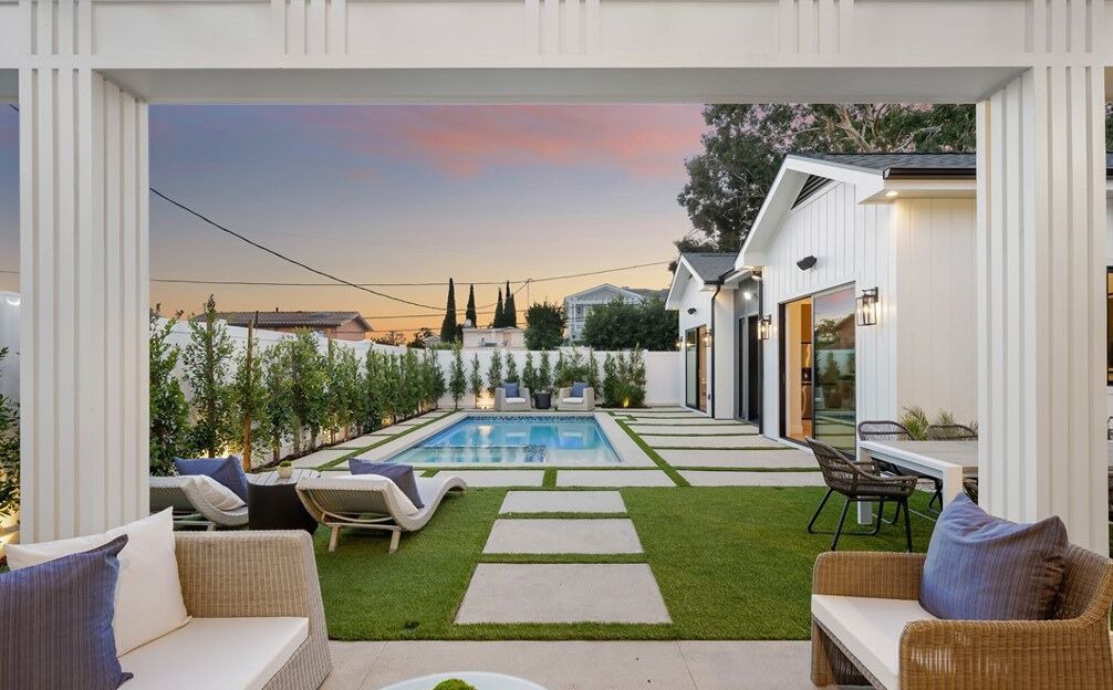 Photo of Patio Balcony in Sawtelle