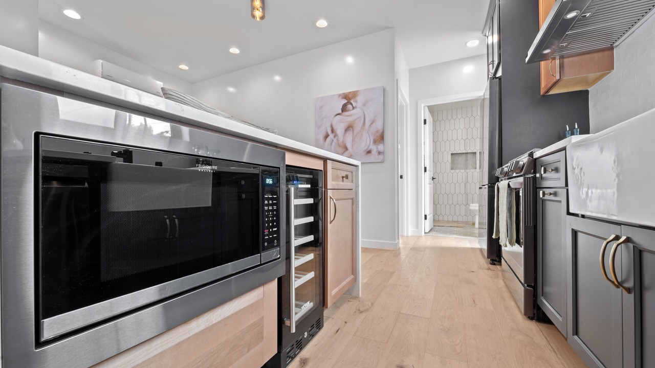 Photo of Kitchen in Los Angeles
