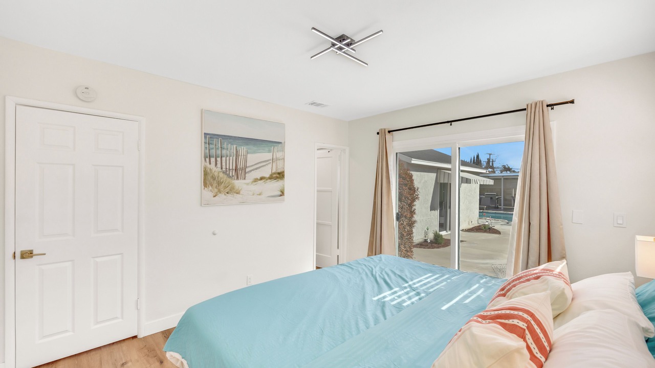 Photo of Bedroom in Inglewood