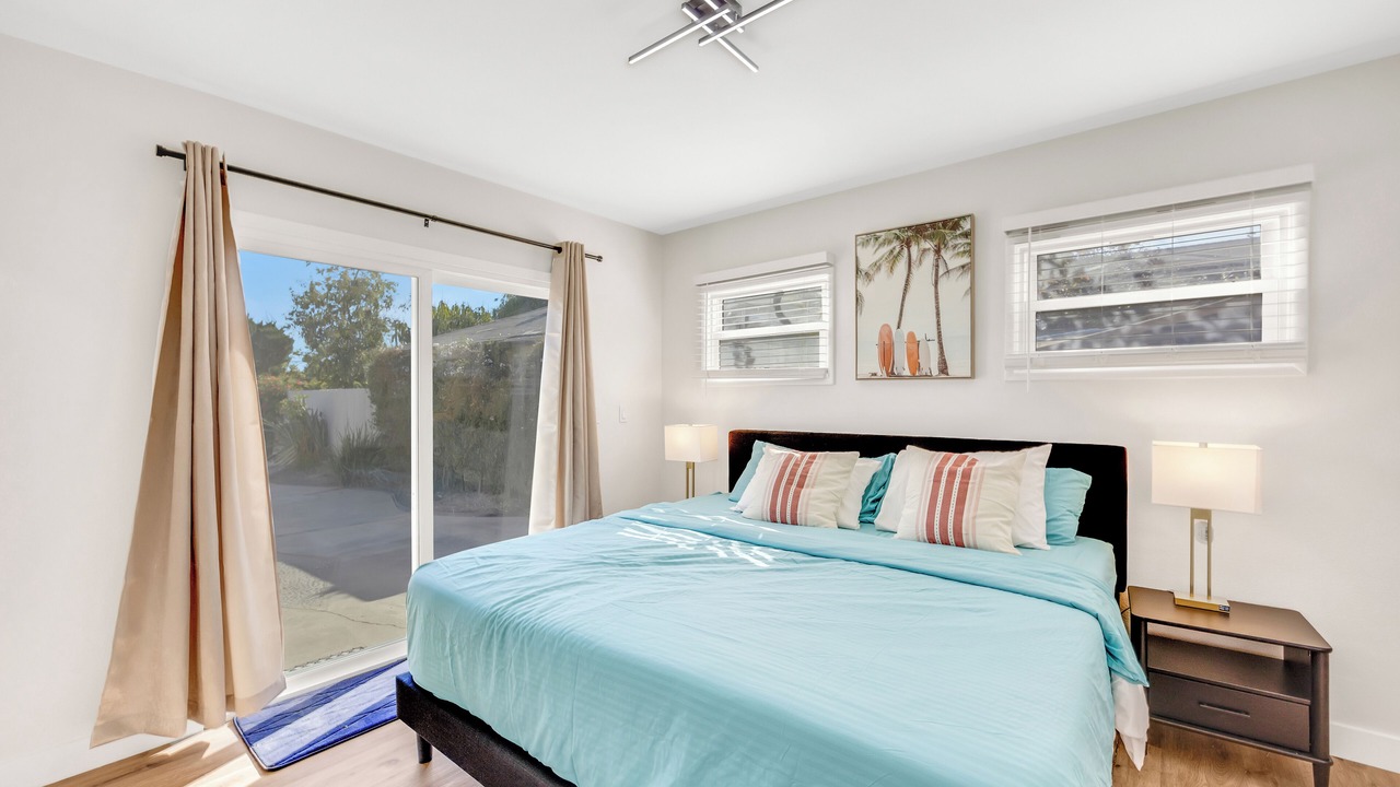 Photo of Bedroom in Inglewood