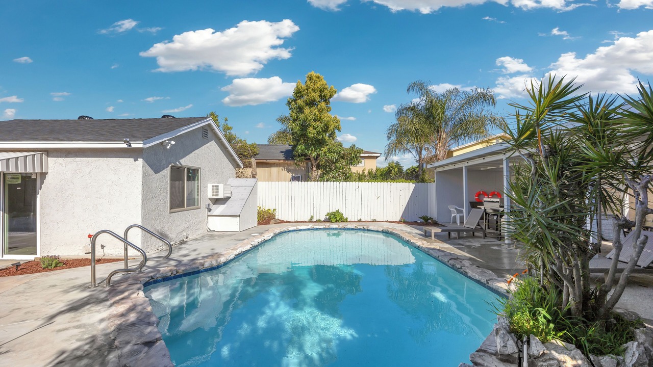 Photo of Outdoor in Inglewood