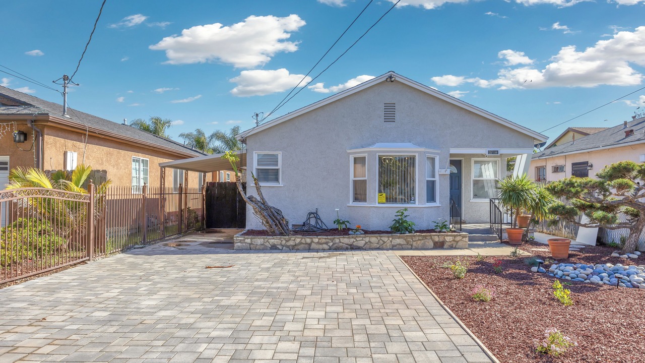 Photo of Outdoor in Inglewood