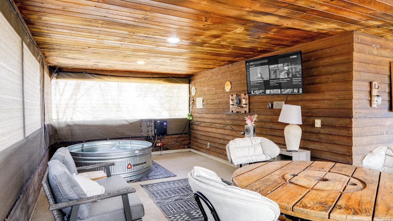 Photo of Livingroom in Keene