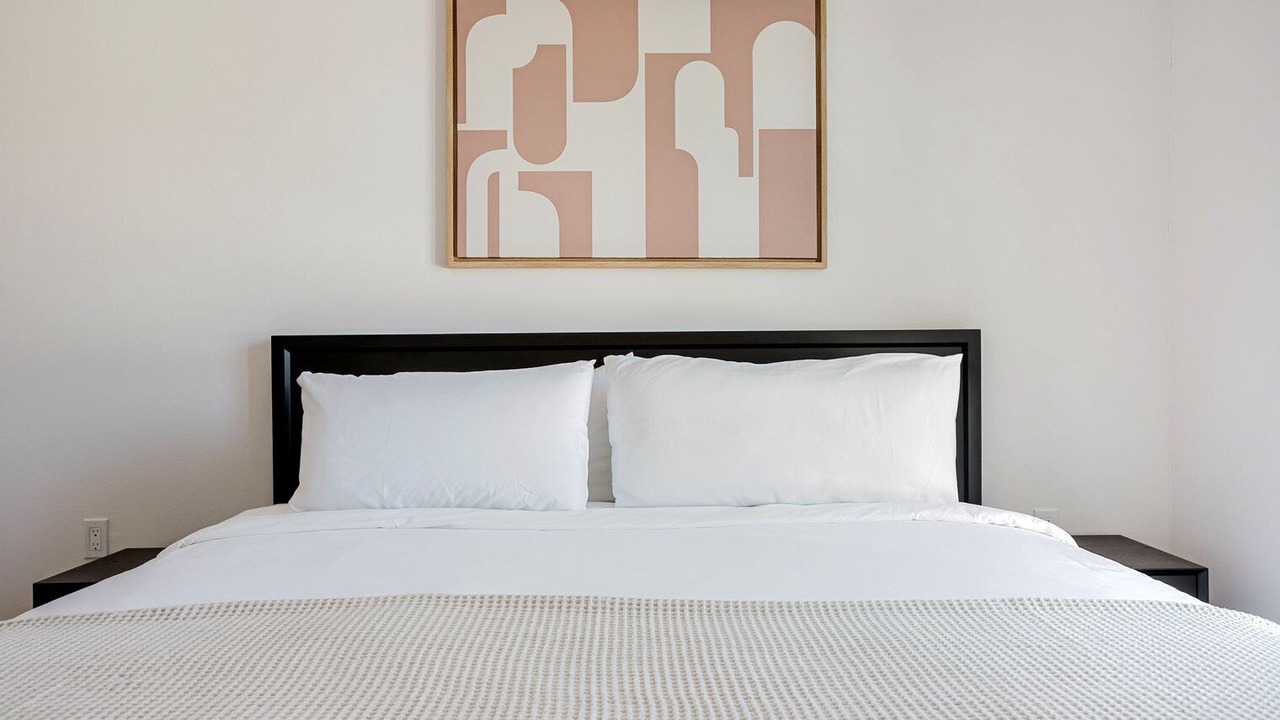 Photo of Bedroom in East Pasadena