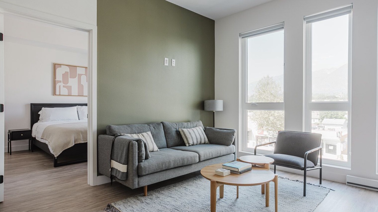 Photo of Livingroom in East Pasadena
