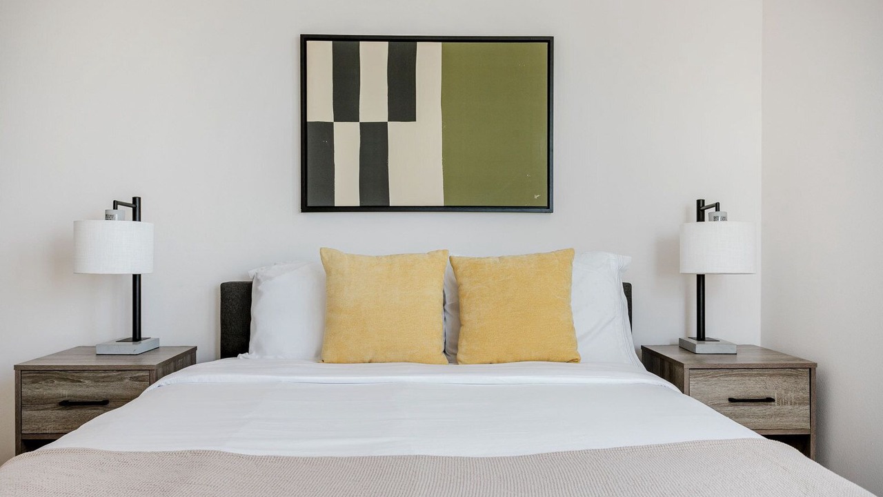 Photo of Bedroom in East Pasadena
