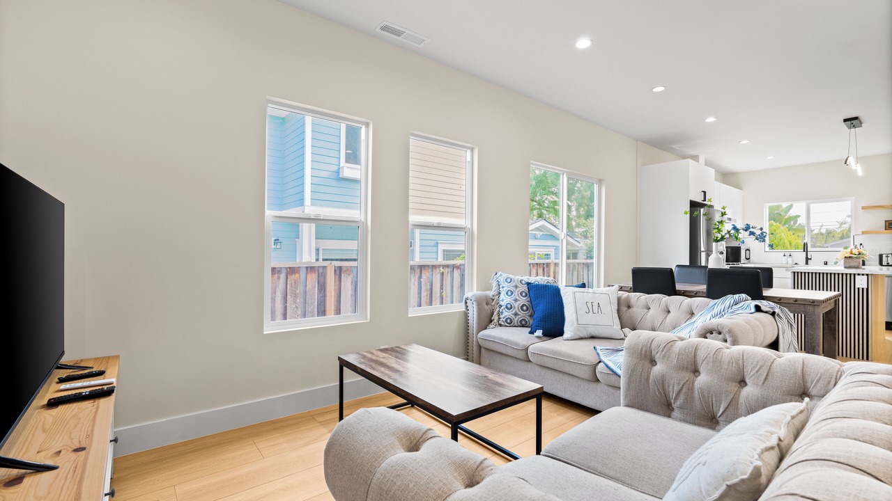 Photo of Livingroom in Sunnyvale